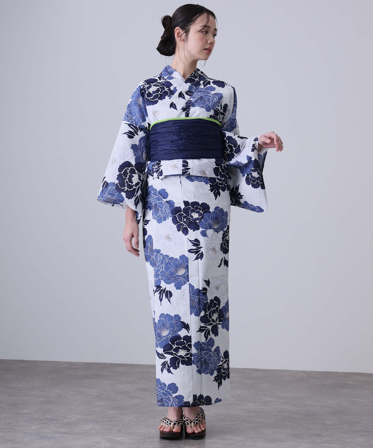 Yukata Tradicional, Kimono de  - Summer Clothing Girl reseña y precio